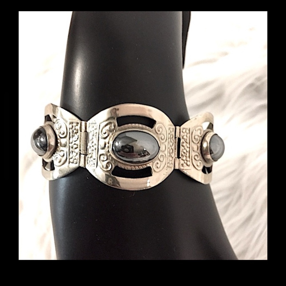Vintage Silver Bracelet with Hematite Stones